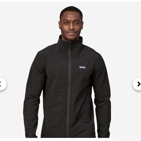 Patagonia Jackets & Blazers - Patagonia R1 full zip jacket women’s size medium black